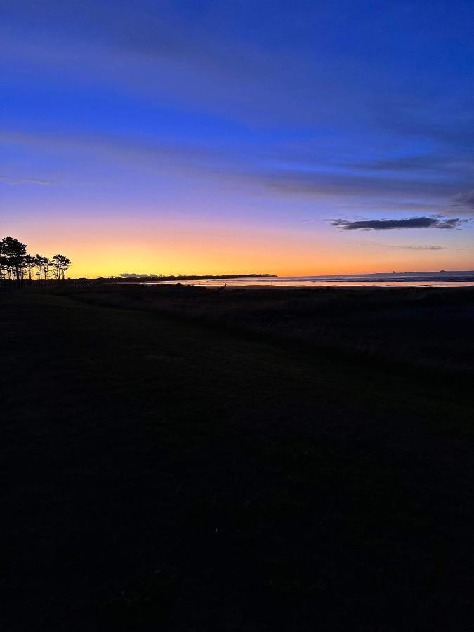 Carters By The Sea Motel Carters Beach ภายนอก รูปภาพ
