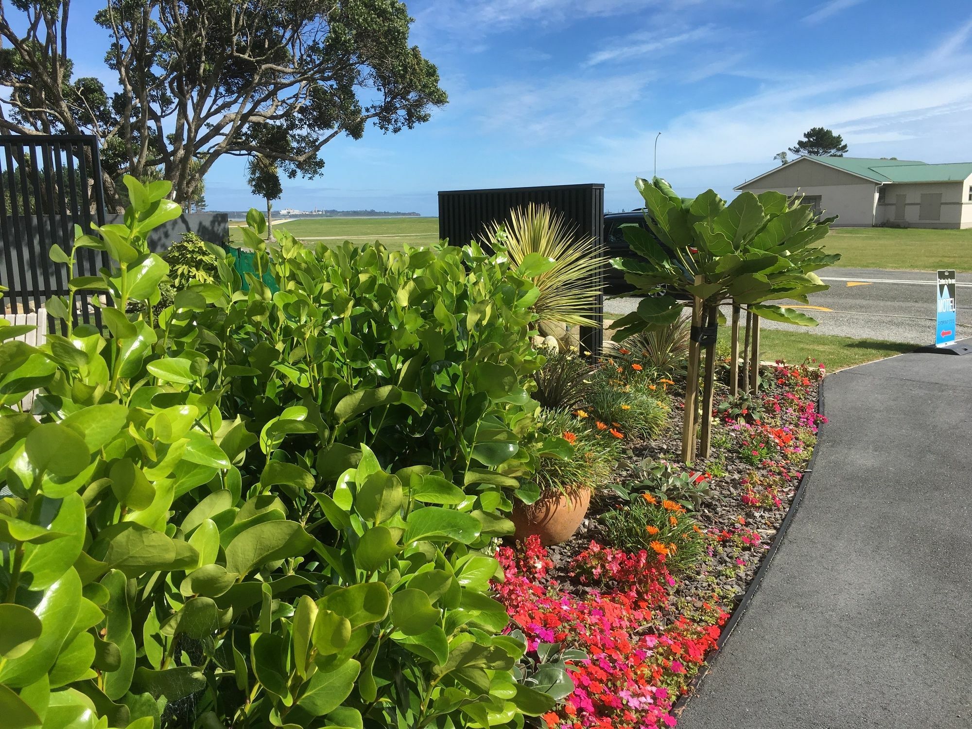 Carters By The Sea Motel Carters Beach ภายนอก รูปภาพ